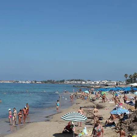 Charming Retreat Kato 400m To The 公寓 Paphos