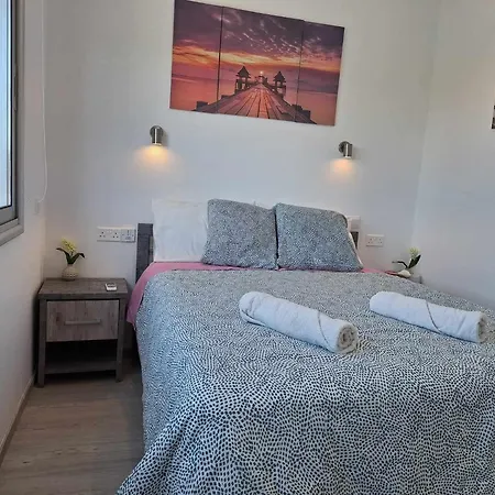 Charming Retreat Kato 400m To The *