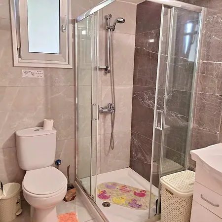 Apartment Charming Retreat Kato 400m To The Paphos
