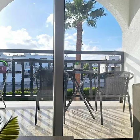 Charming Retreat Kato 400m To The Apartment
