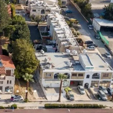 Charming Retreat Kato 400m To The * Paphos